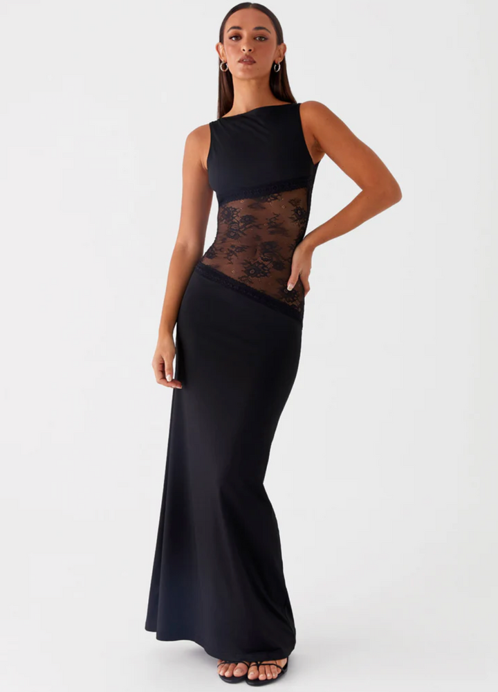 Get -50% On The Noreva Lace Elegance Dress